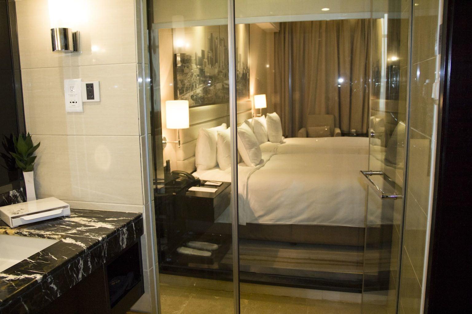 Haoyin Gloria Plaza Hotel Гуанчжоу Экстерьер фото