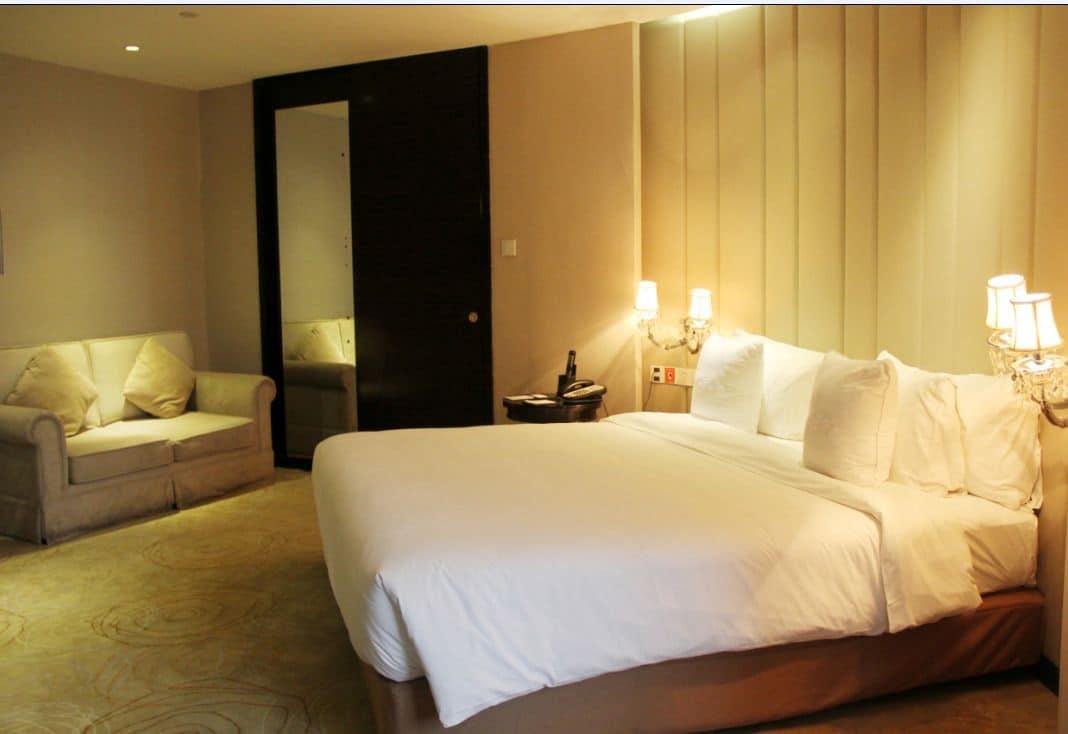 Haoyin Gloria Plaza Hotel Гуанчжоу Экстерьер фото