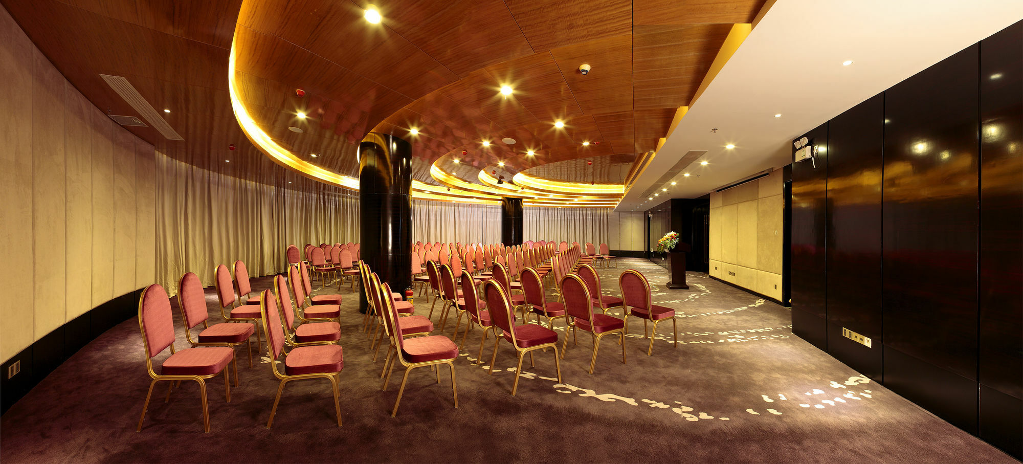 Haoyin Gloria Plaza Hotel Гуанчжоу Экстерьер фото